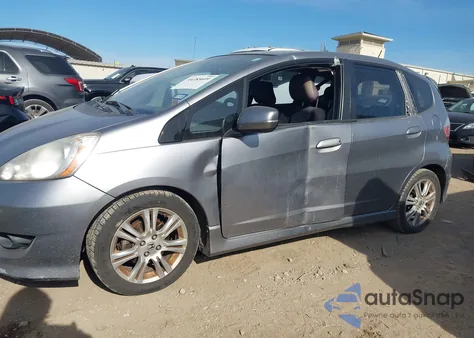 2009 Honda Fit Sport из США, поврежденный, VIN JHMGE88419S027259